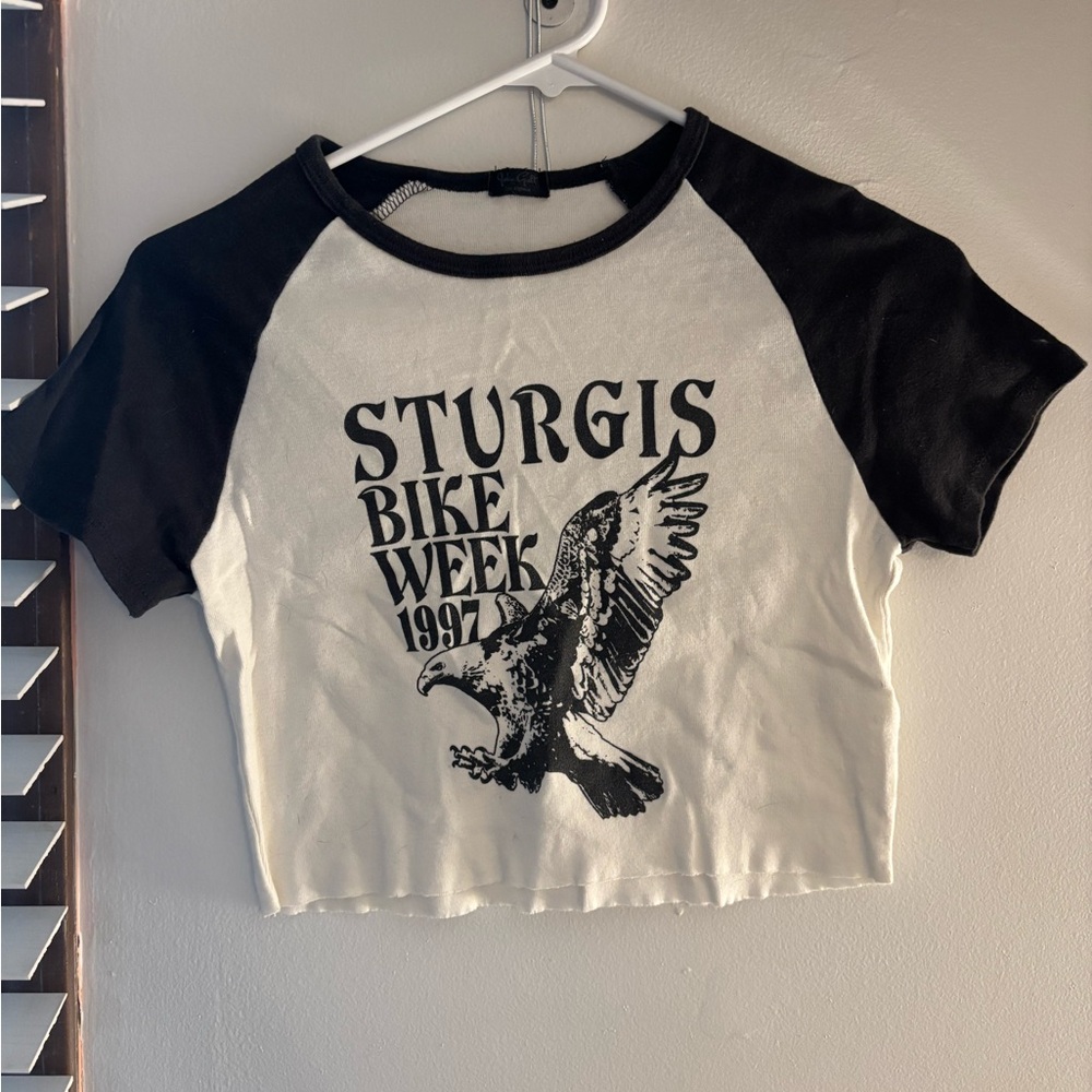 Brandy Melville Black and White Crop Top